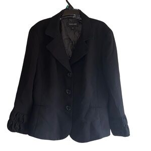 Focus 2000 vintage black short blazer suit jacket Size 6 workwear